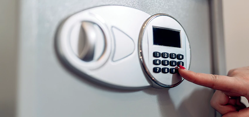 Jewelry Safe Cracking in Homestead, Florida