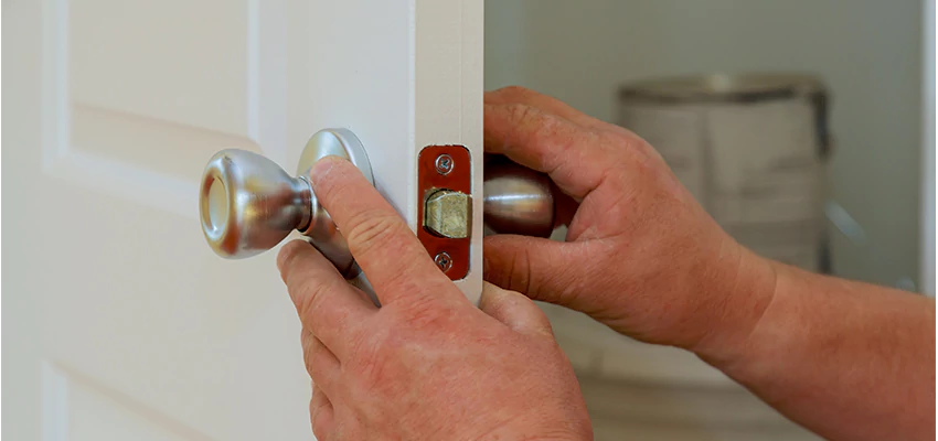 AAA Locksmiths For lock Replacement in Homestead, Florida