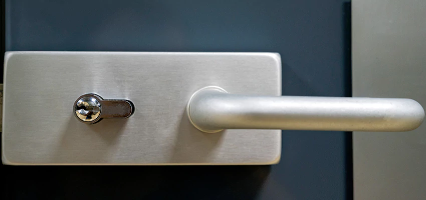 Change Patio Door Locks in Homestead, Florida
