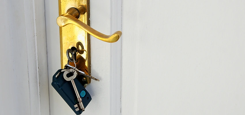 Broken Door Key Extraction in Homestead, FL